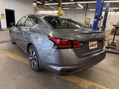 2022 Nissan Altima 2.5 SV