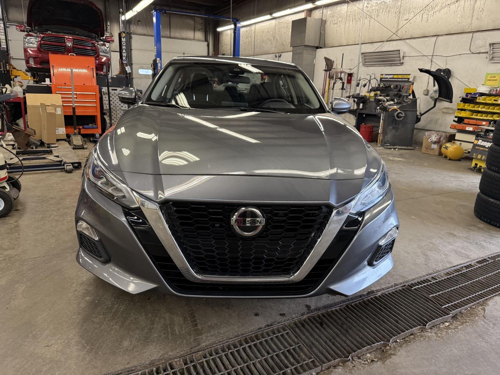 2022 Nissan Altima 2.5 SV