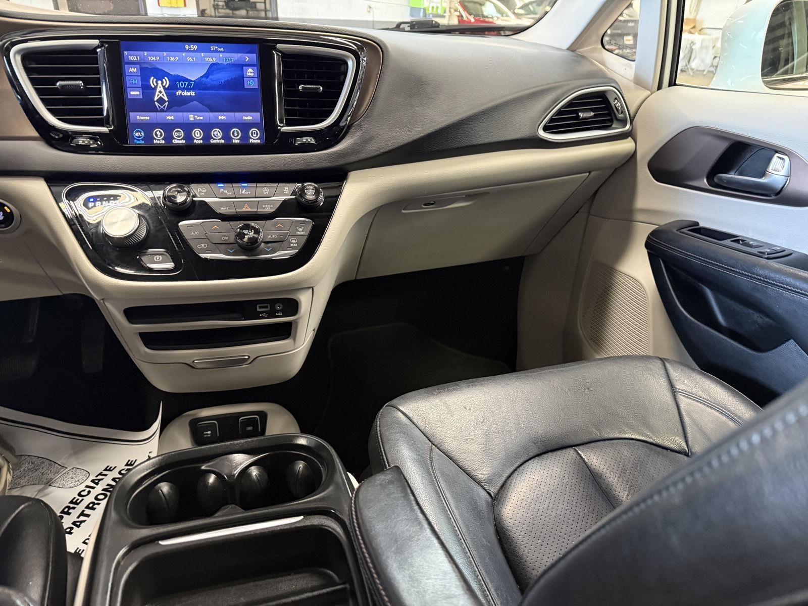 2019 Chrysler Pacifica Touring L