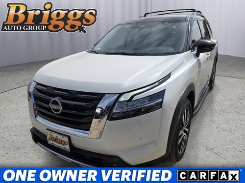 2023 Nissan Pathfinder Platinum