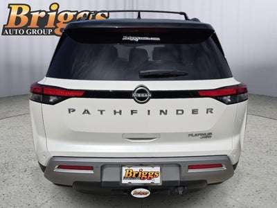 2023 Nissan Pathfinder Platinum