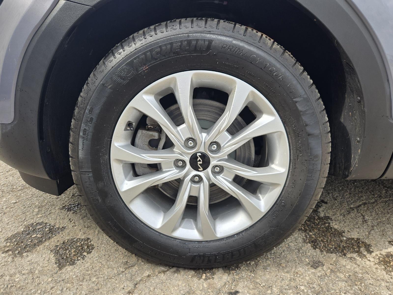 2022 Kia Telluride LX