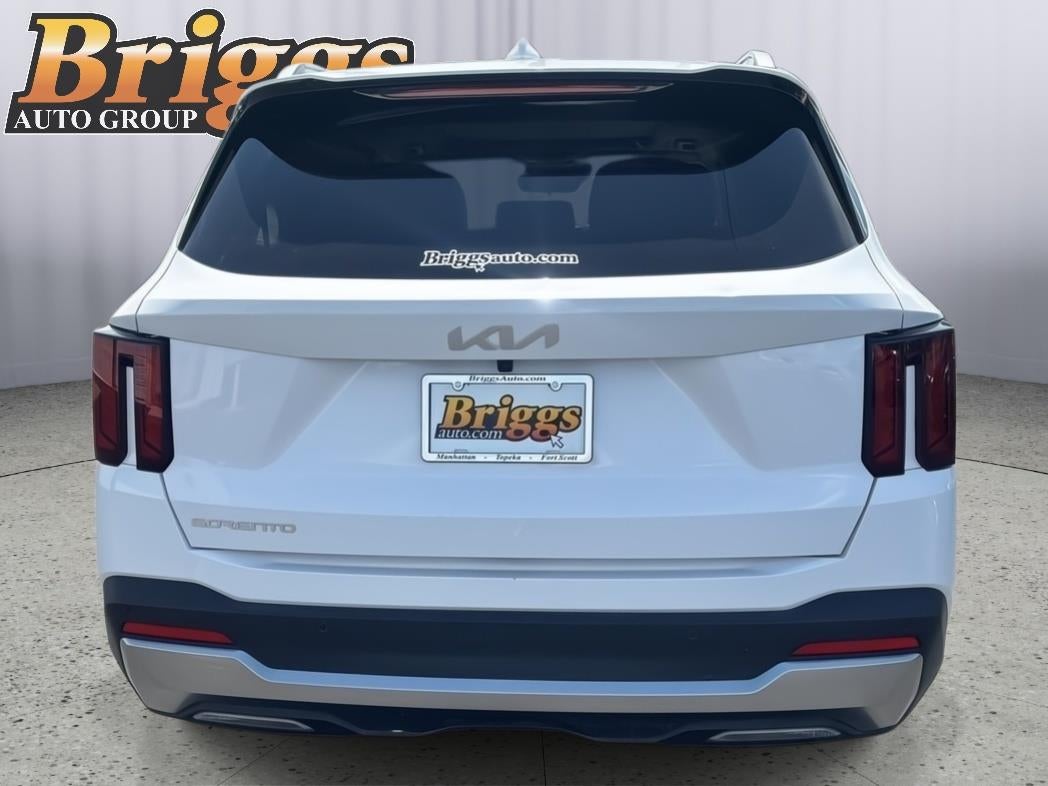 2025 Kia Sorento S