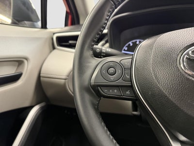 2025 Toyota Corolla Cross LE