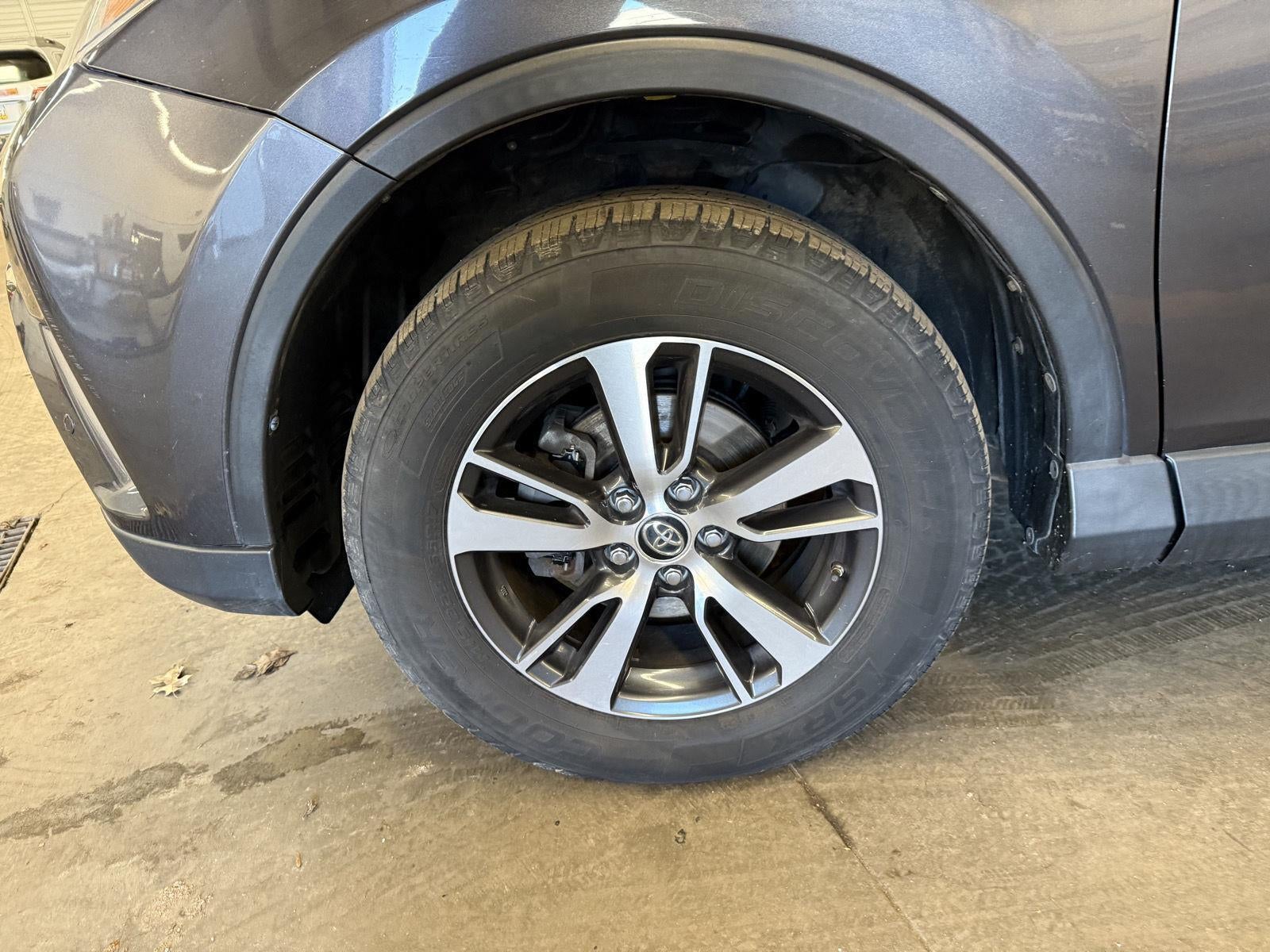 2017 Toyota RAV4 XLE