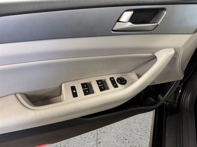 2018 Hyundai Sonata Hybrid SE
