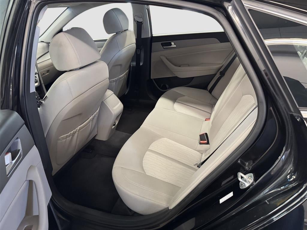 2018 Hyundai Sonata Hybrid SE