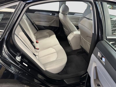 2018 Hyundai Sonata Hybrid SE