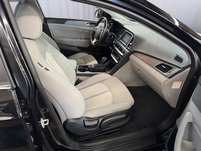 2018 Hyundai Sonata Hybrid SE