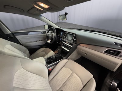 2018 Hyundai Sonata Hybrid SE