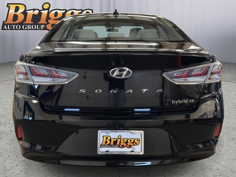 2018 Hyundai Sonata Hybrid SE