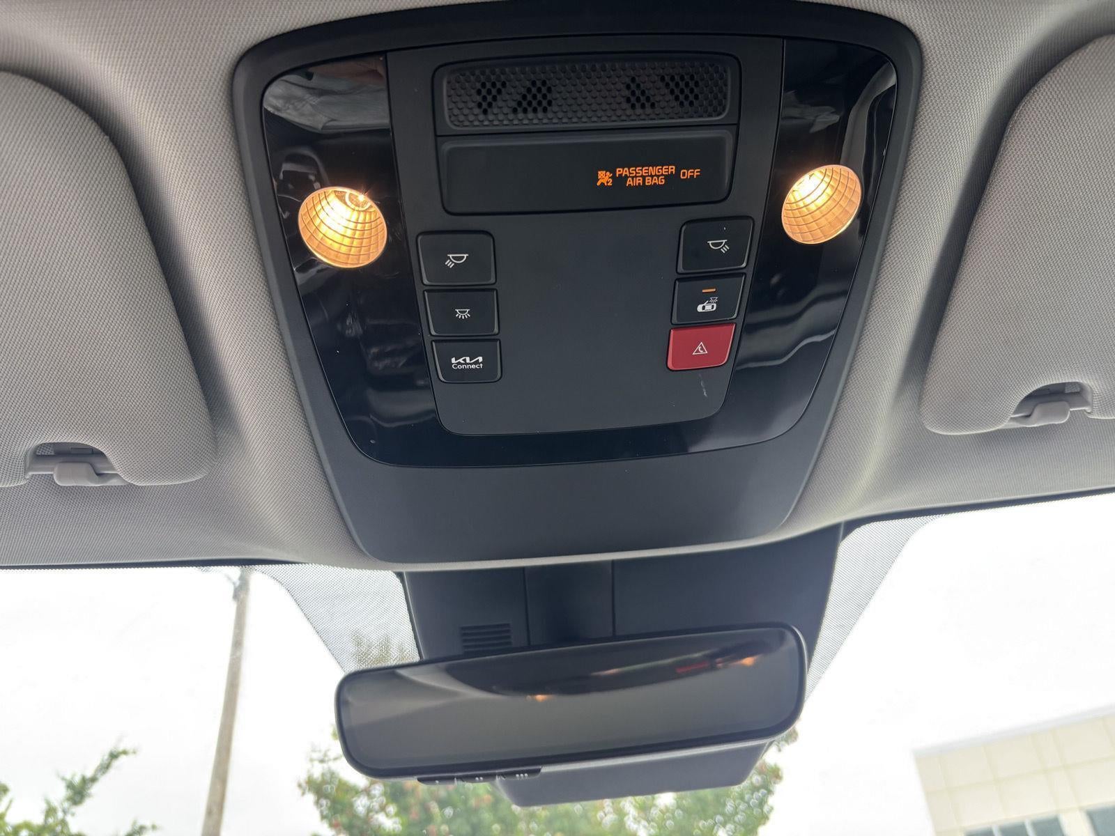 2024 Kia Carnival EX