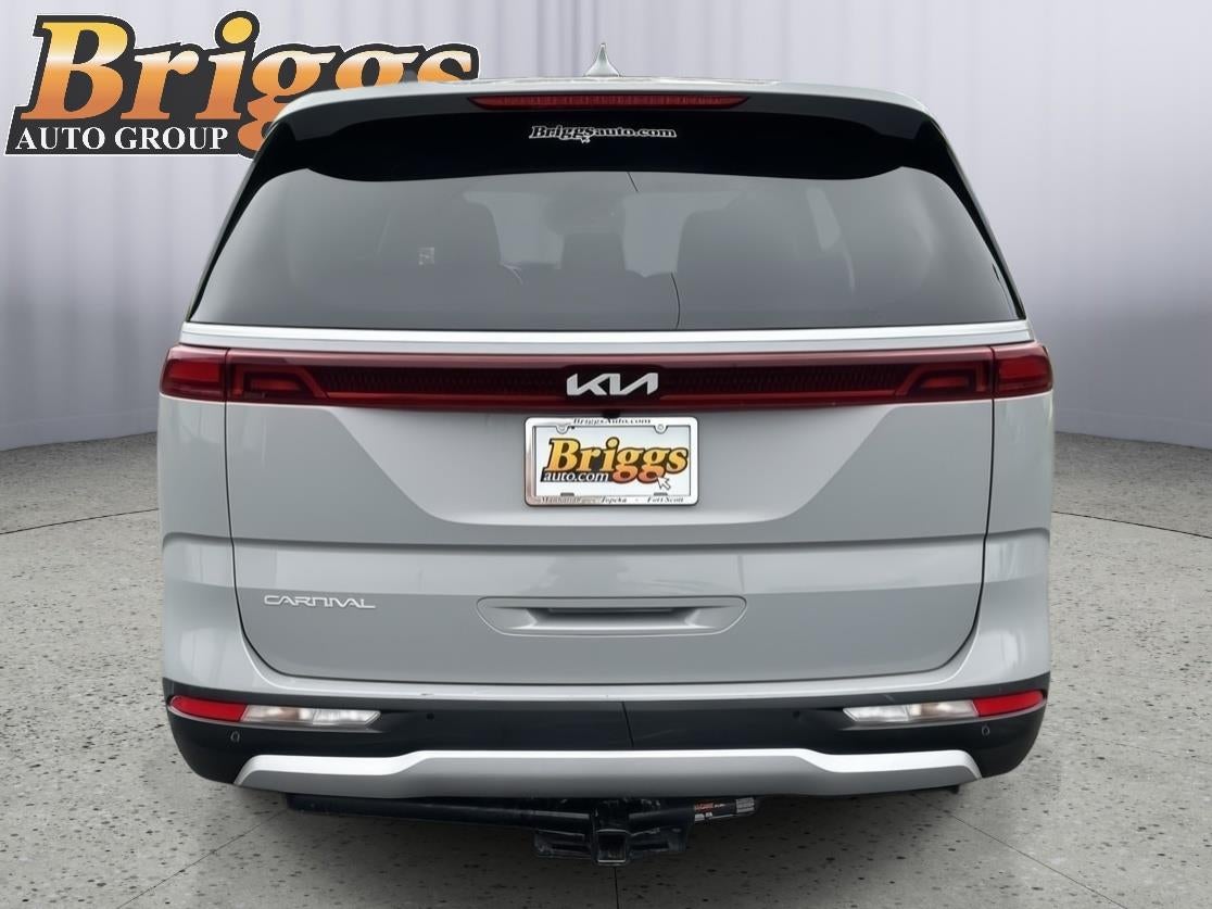 2024 Kia Carnival EX