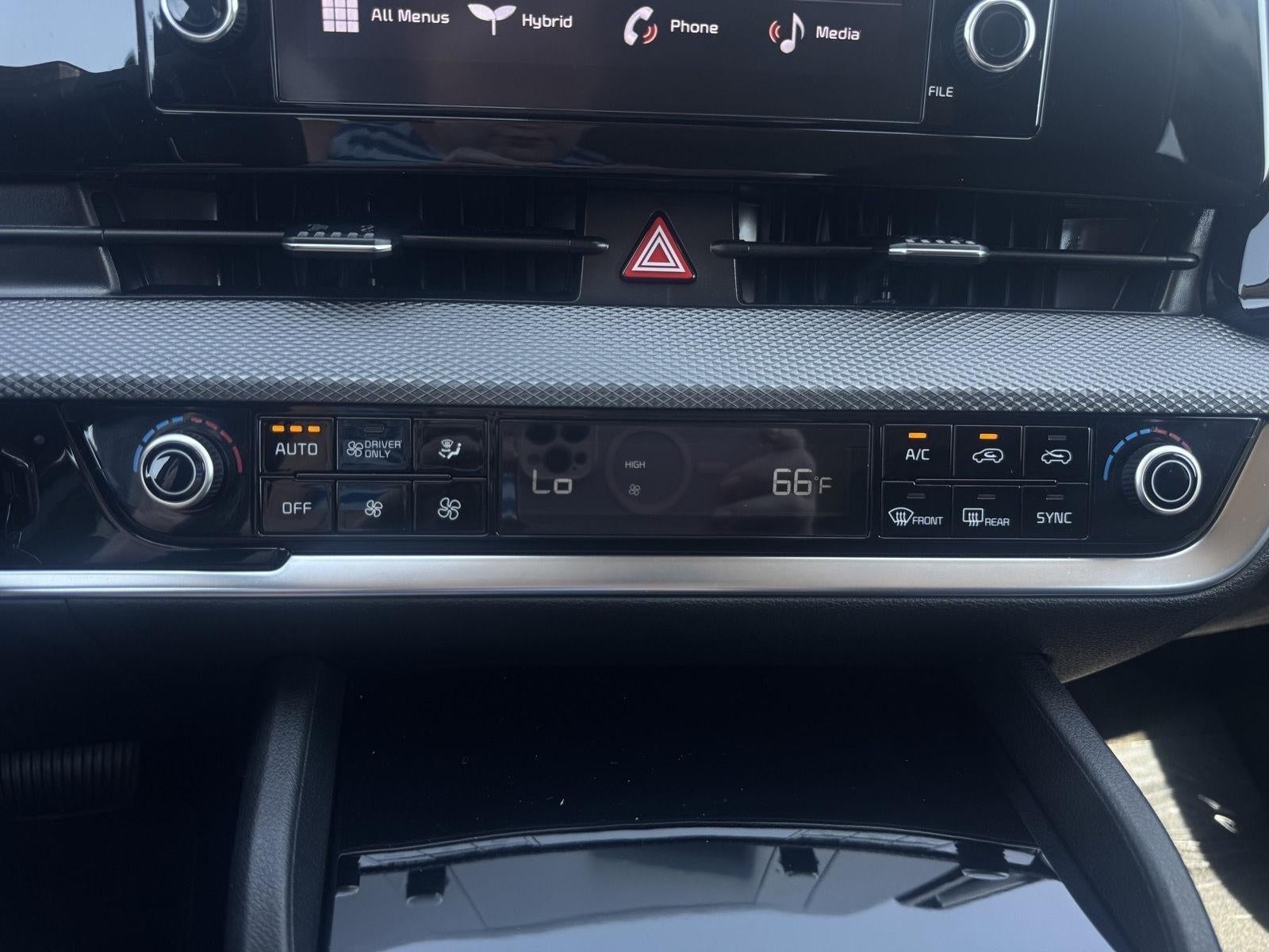 2023 Kia Sportage Hybrid LX