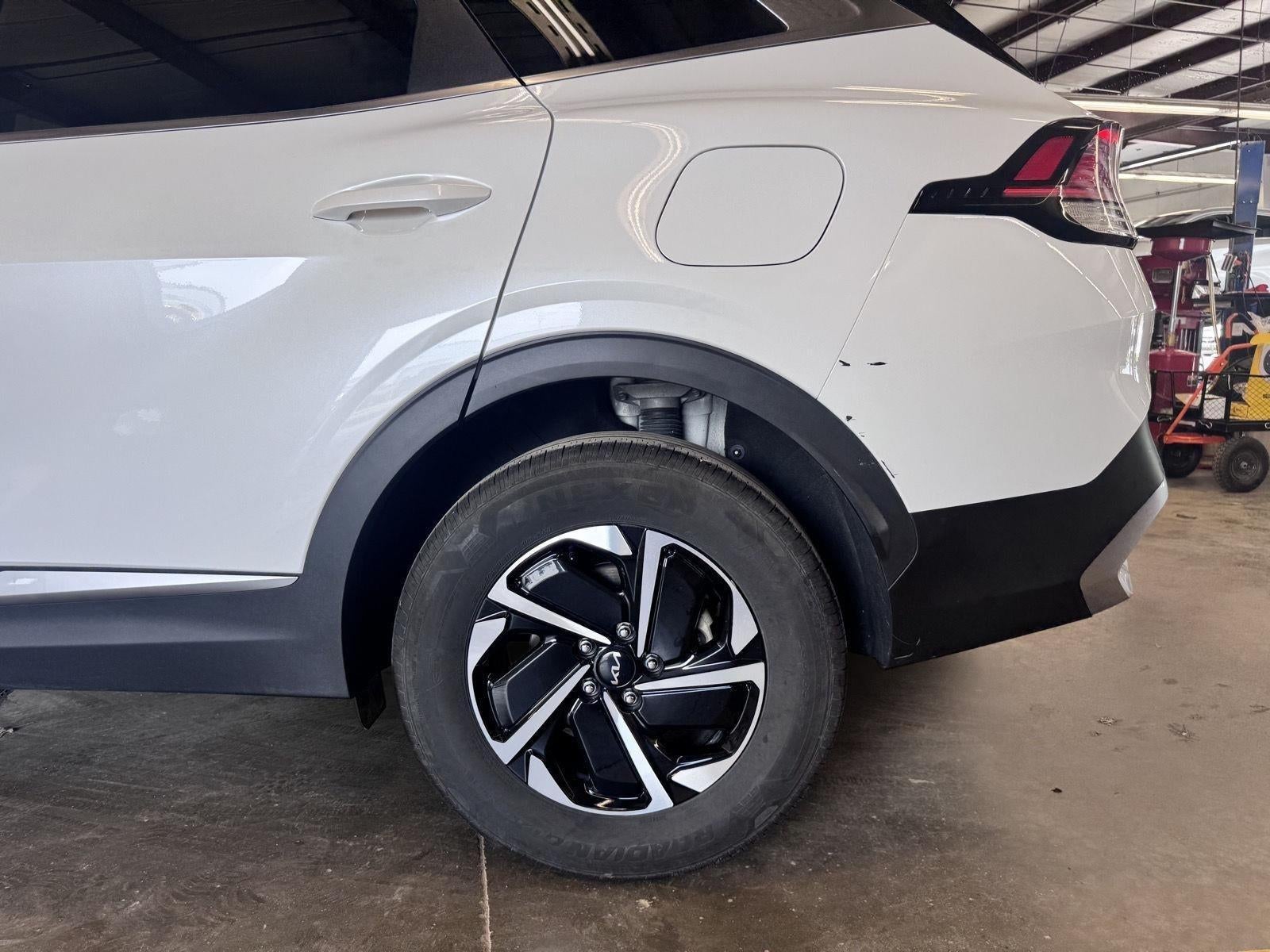 2025 Kia Sportage Hybrid LX