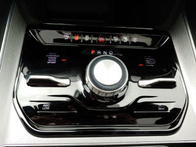 2024 Jeep Wagoneer Series II Carbide