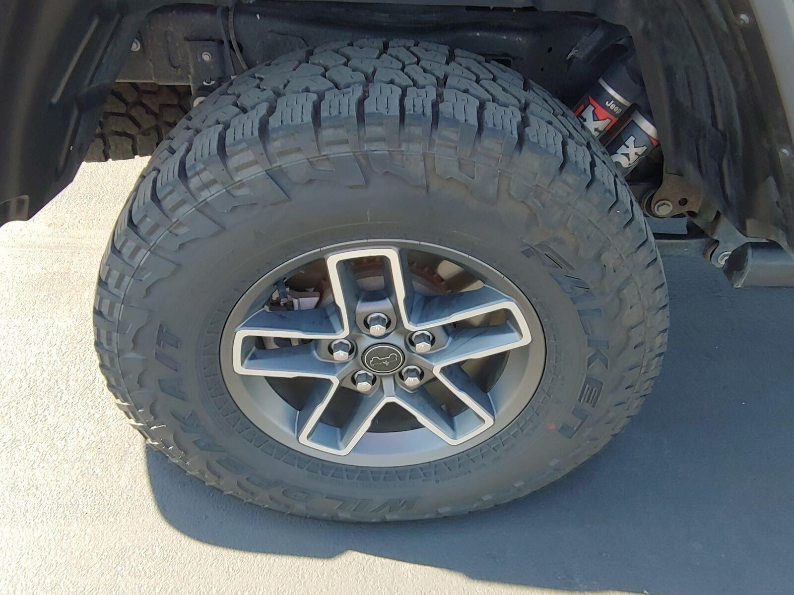2026 Jeep GLADIATOR MOJAVE