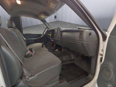 2002 Chevrolet Silverado 2500HD Base