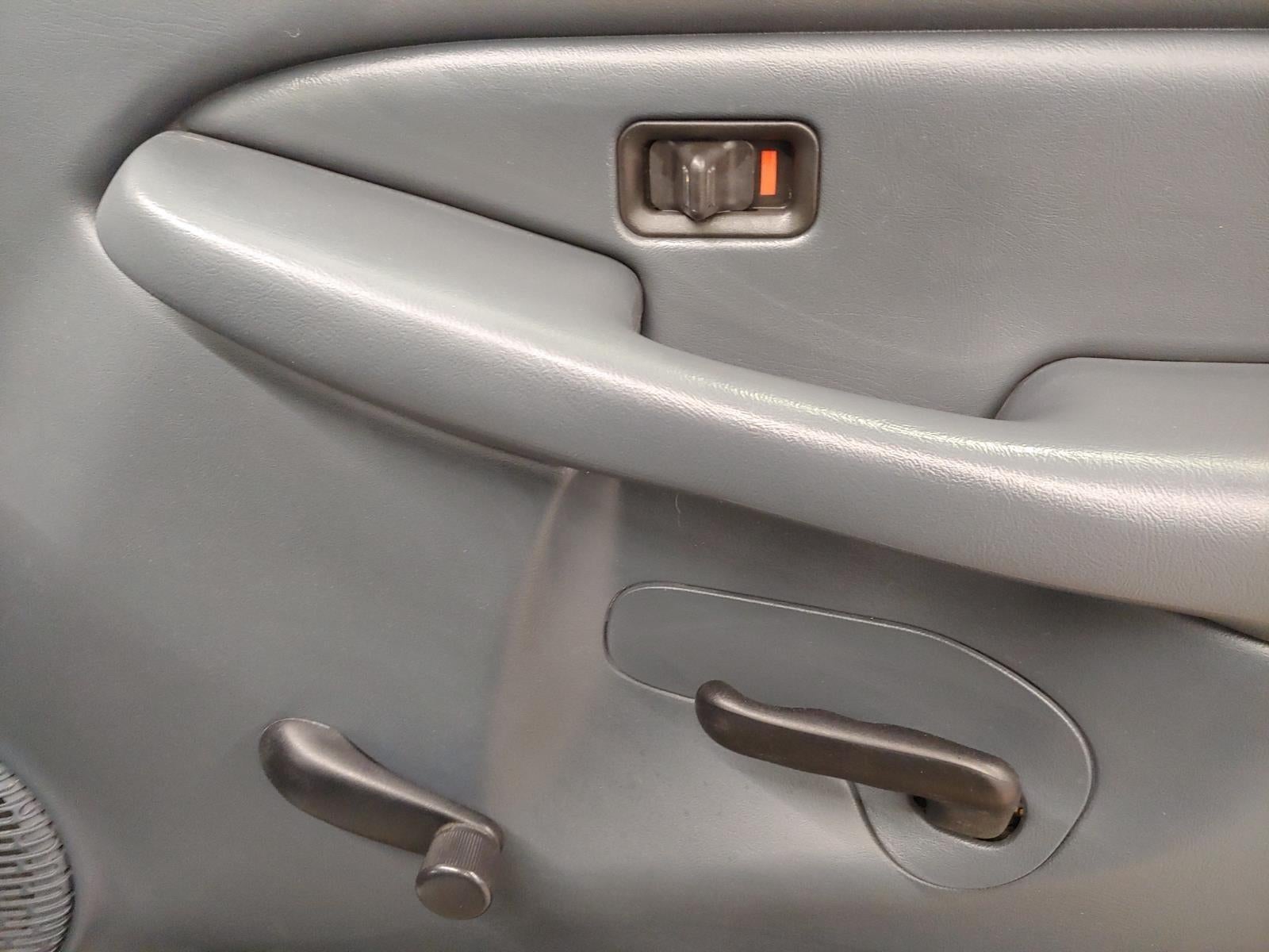 2002 Chevrolet Silverado 2500HD Base