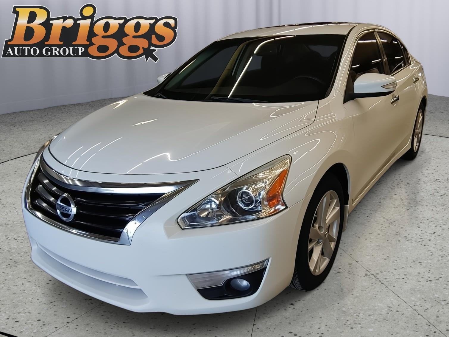 2015 Nissan Altima 2.5 SV's photo