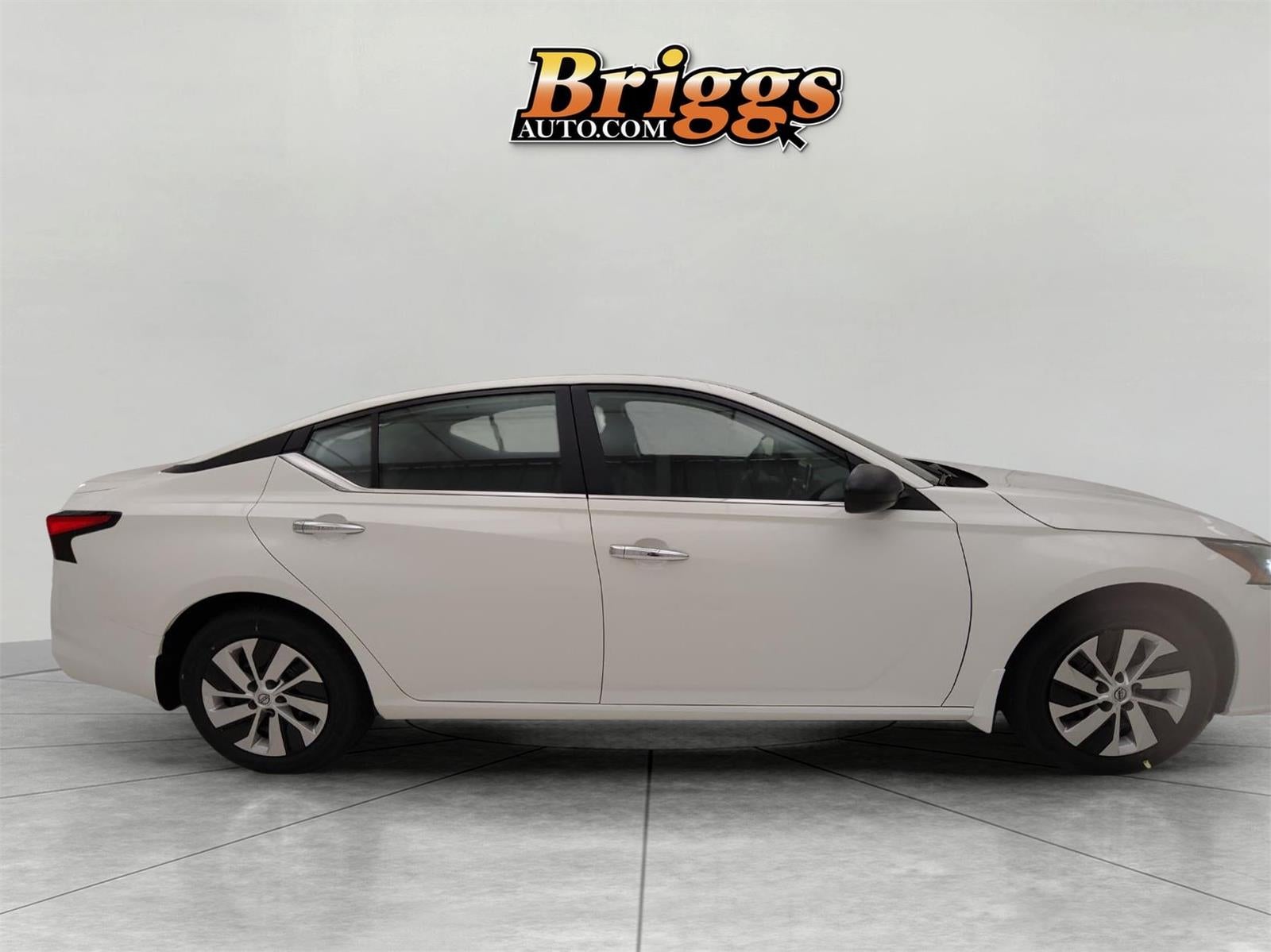 2025 Nissan Altima S