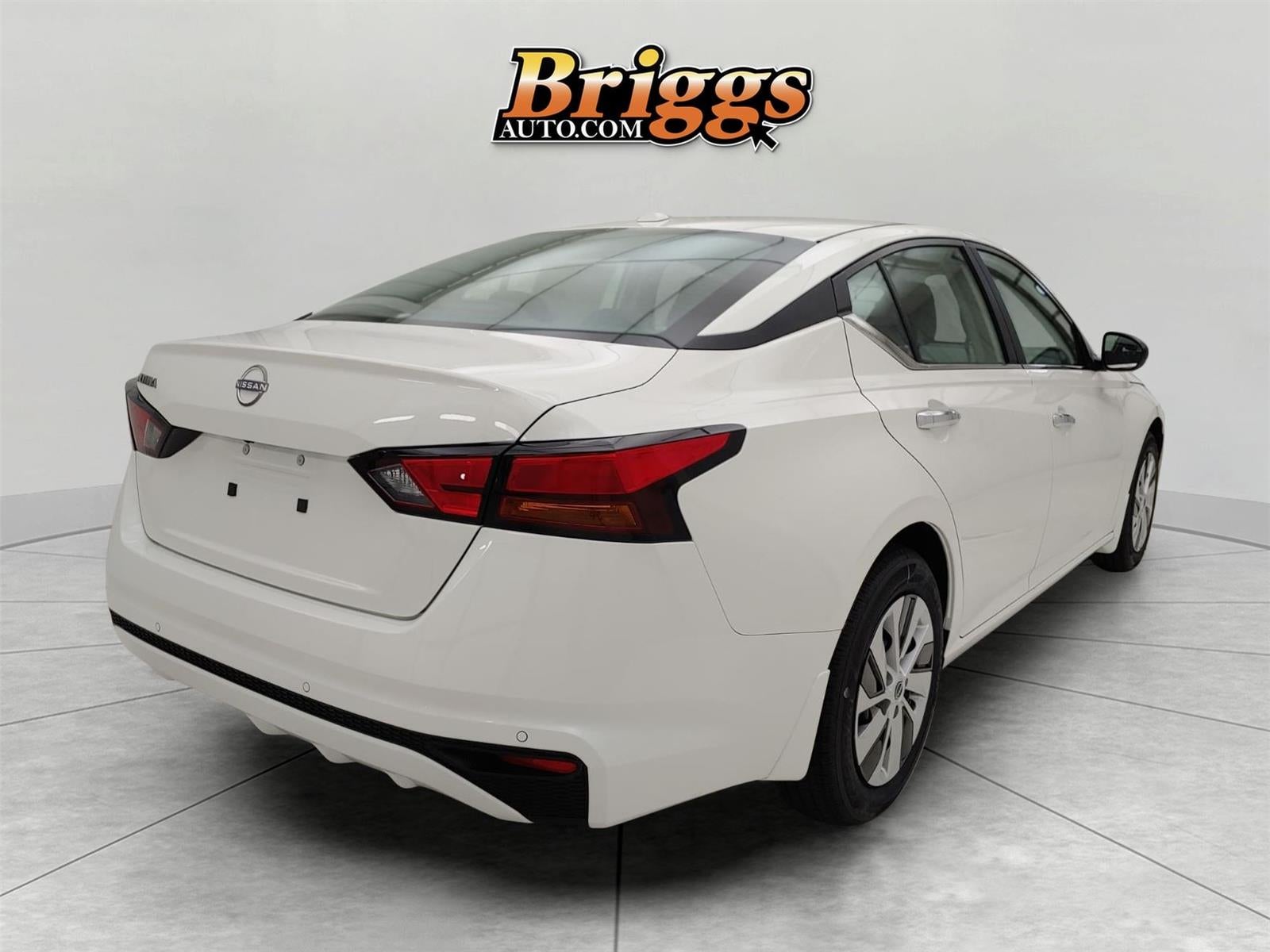 2025 Nissan Altima S