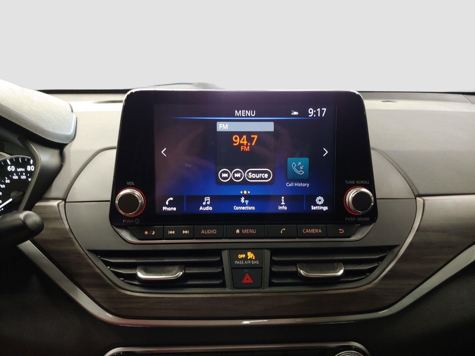 2025 Nissan Altima SV - Photo 19