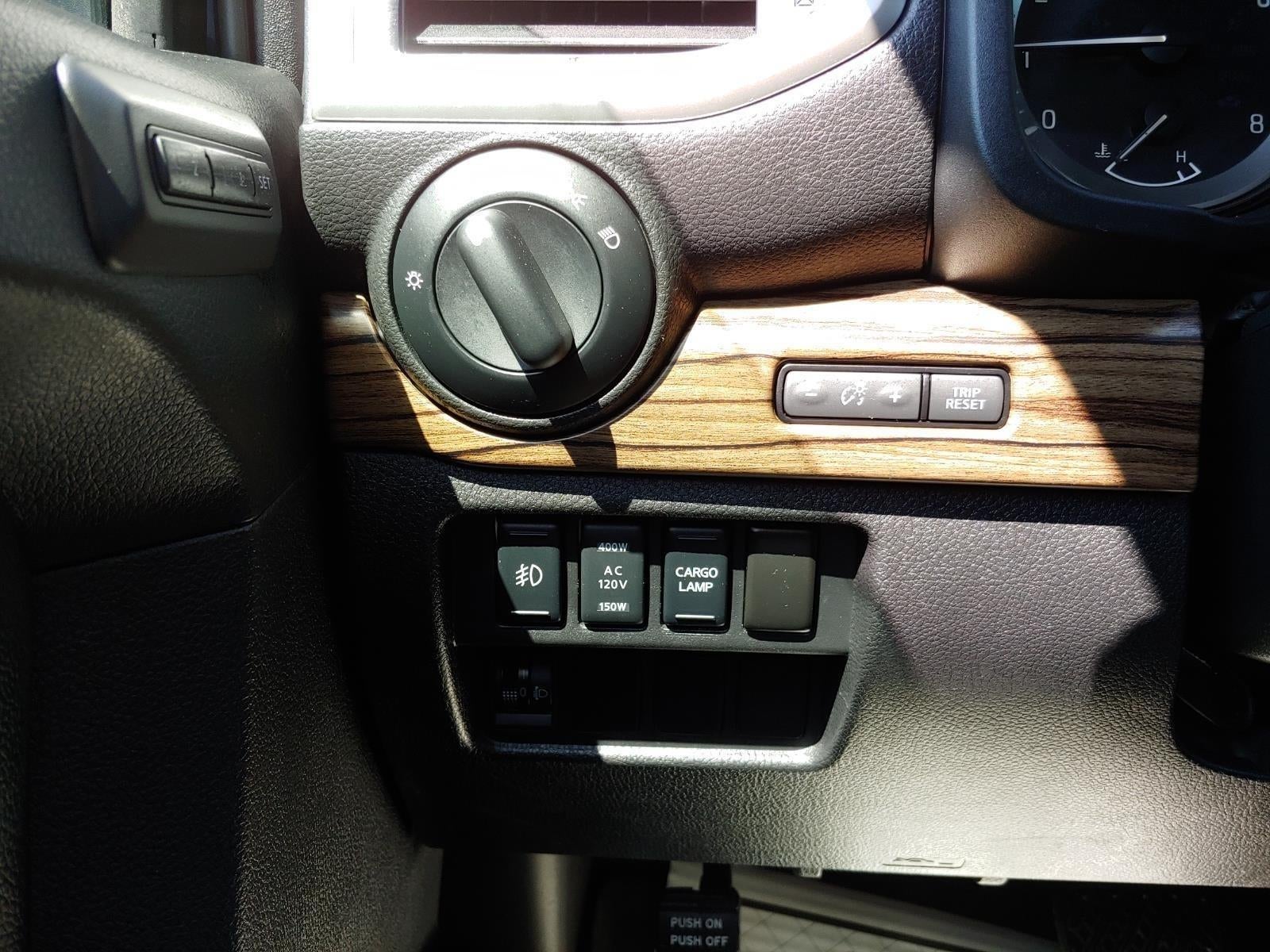 2019 Nissan Titan SL