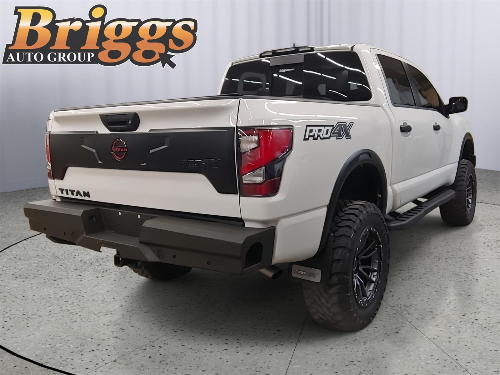 2024 Nissan Titan PRO-4X