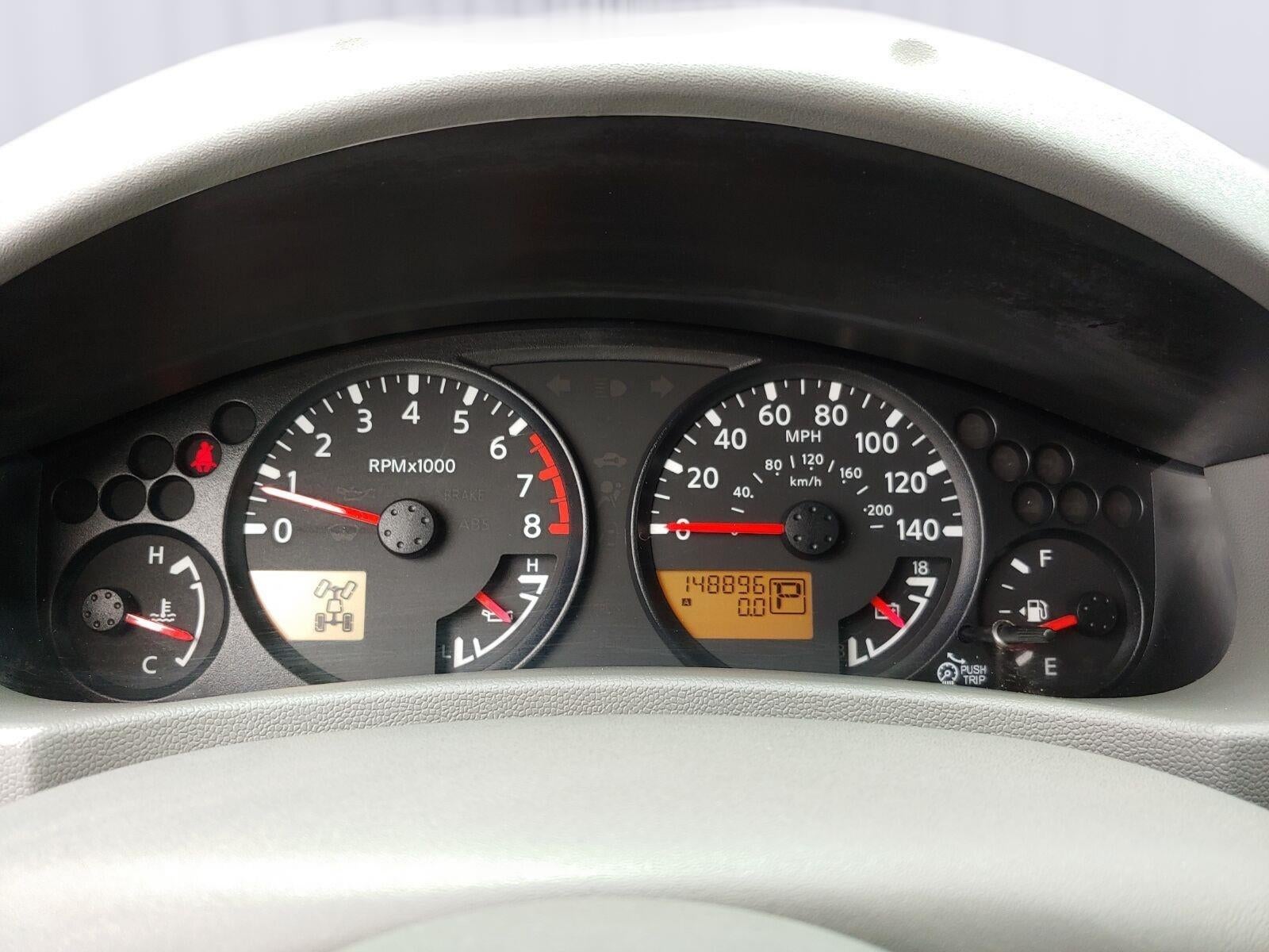 2014 Nissan Frontier SV