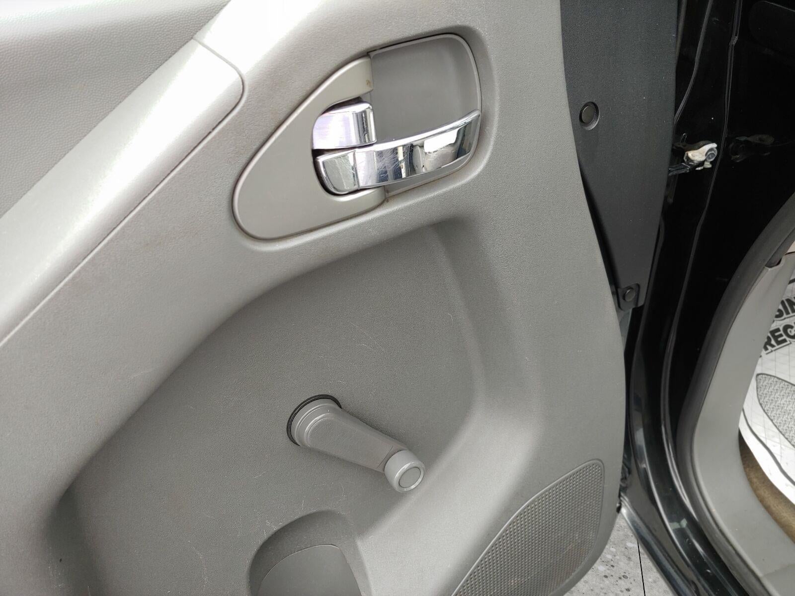 2017 Nissan Frontier S