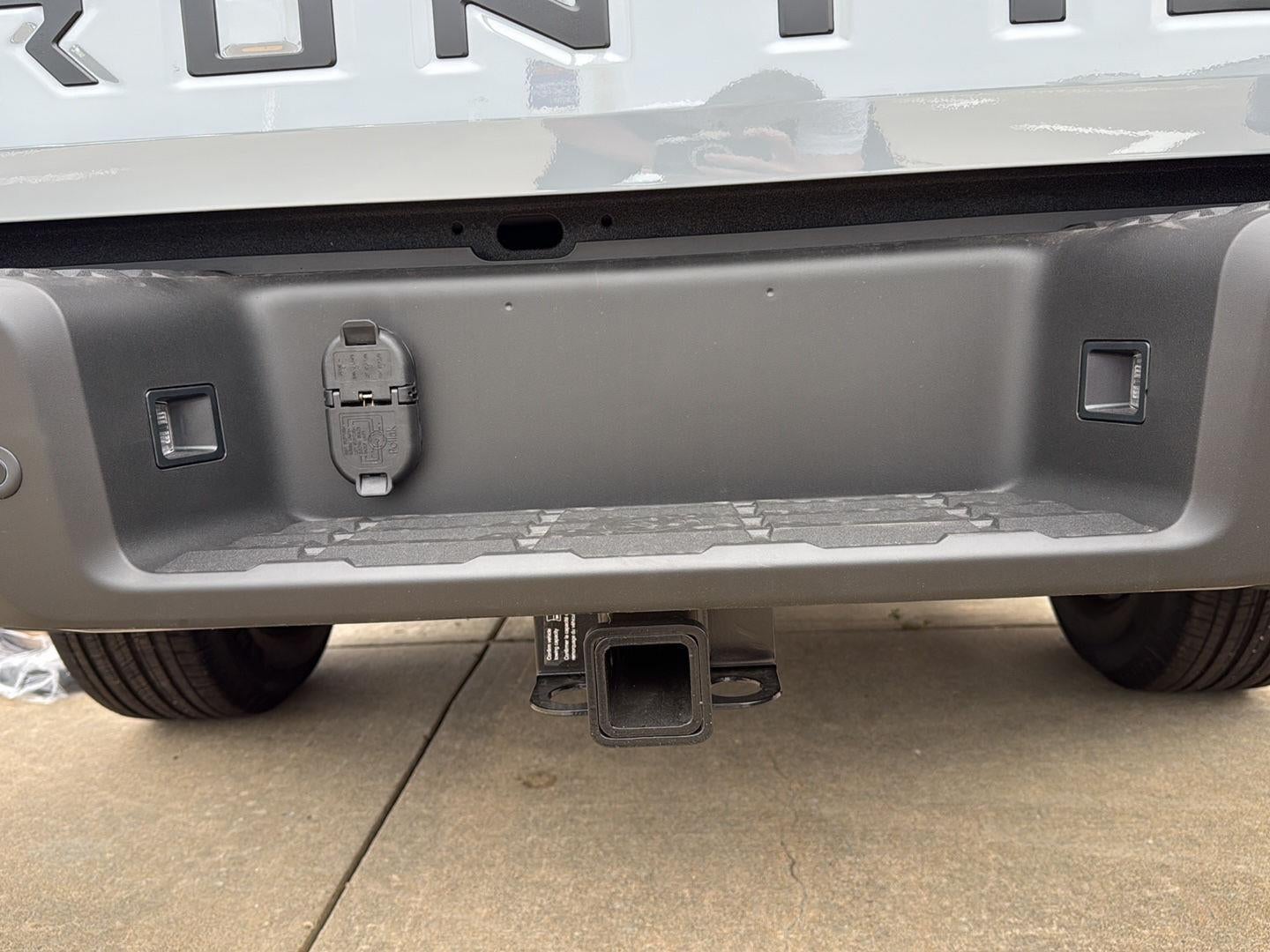 2027 Nissan Frontier Crew Cab SV