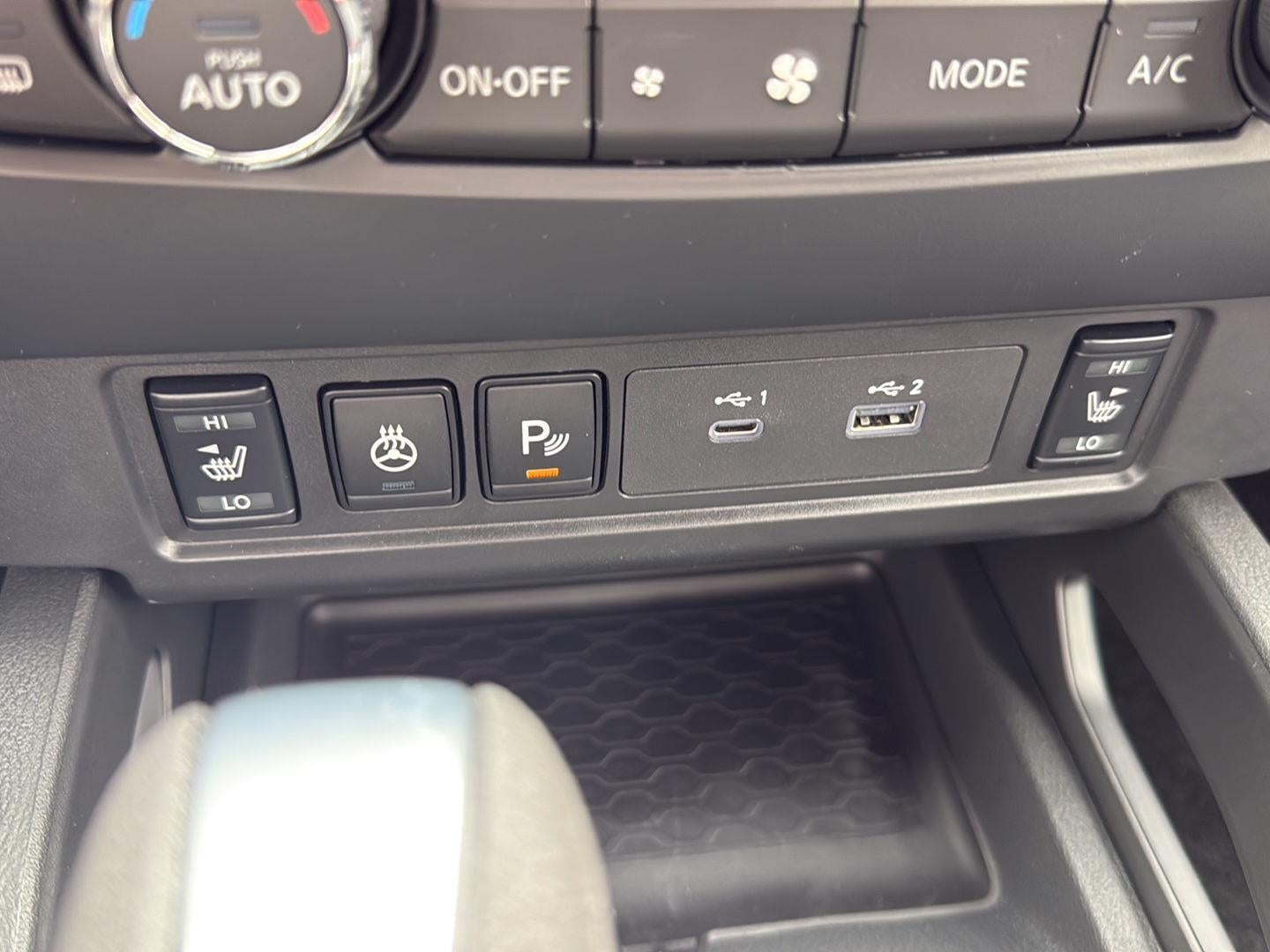 2027 Nissan Frontier Crew Cab SV