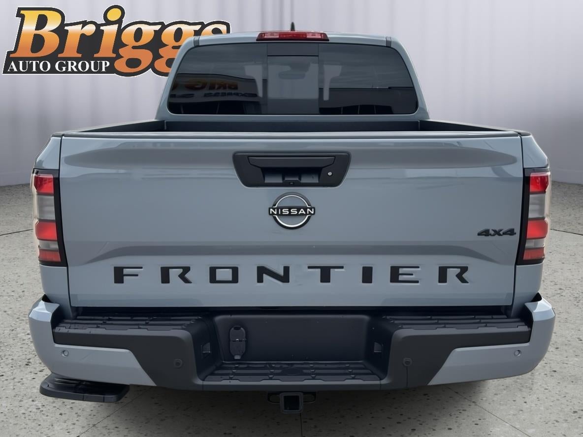 2026 Nissan Frontier Crew Cab SV