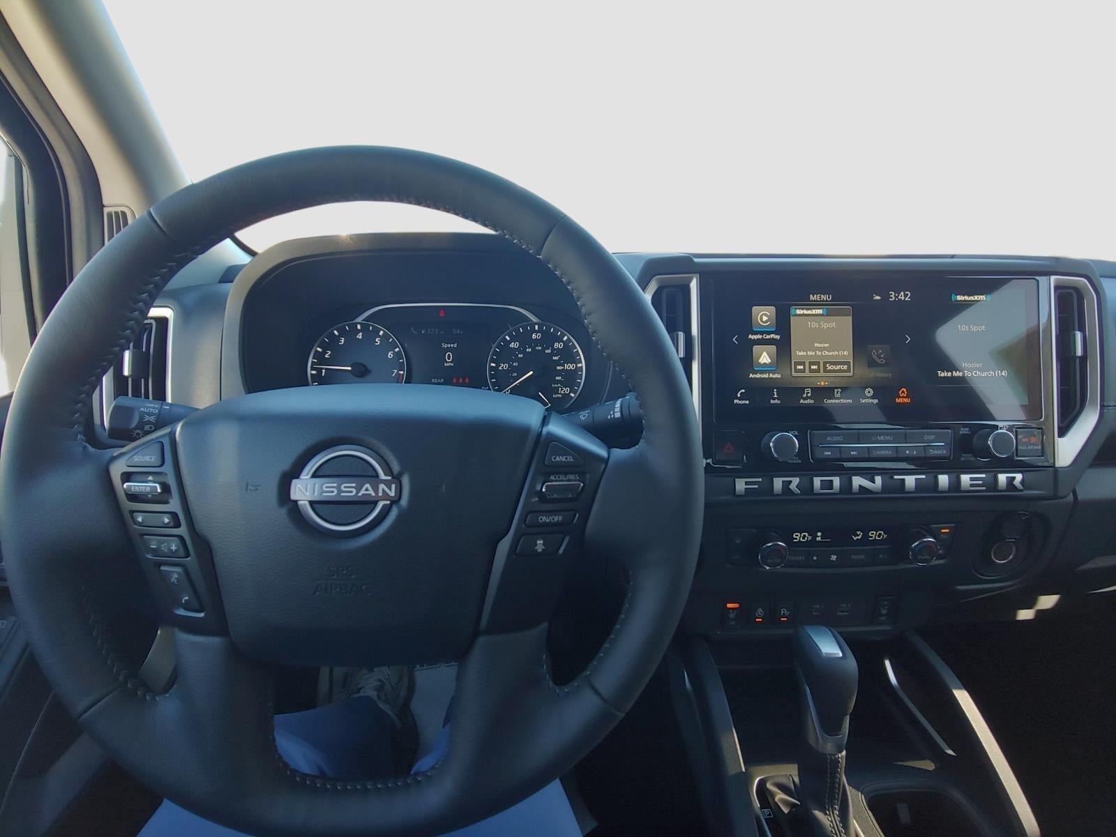 2026 Nissan Frontier Crew Cab SV