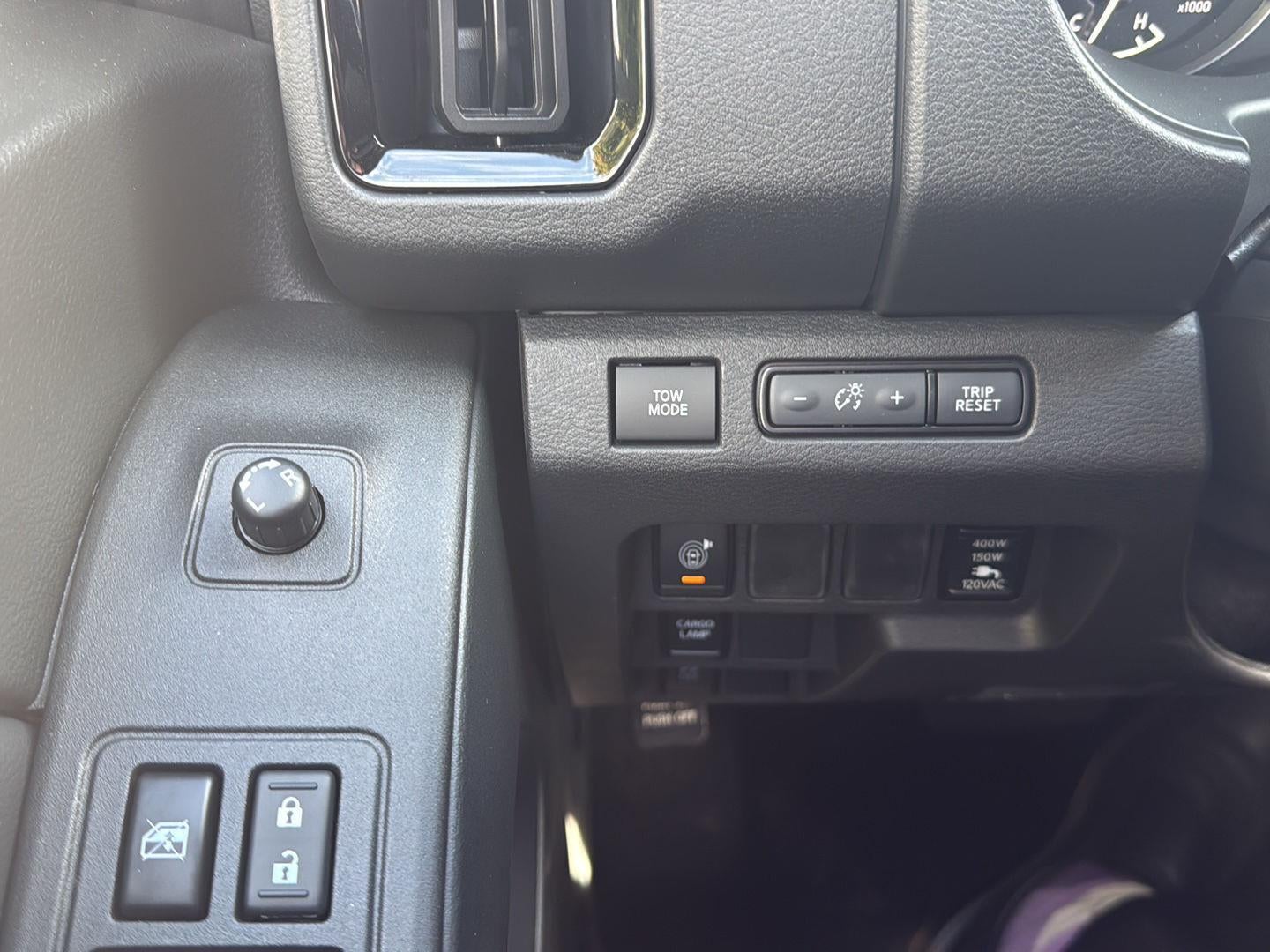2027 Nissan Frontier Crew Cab SV