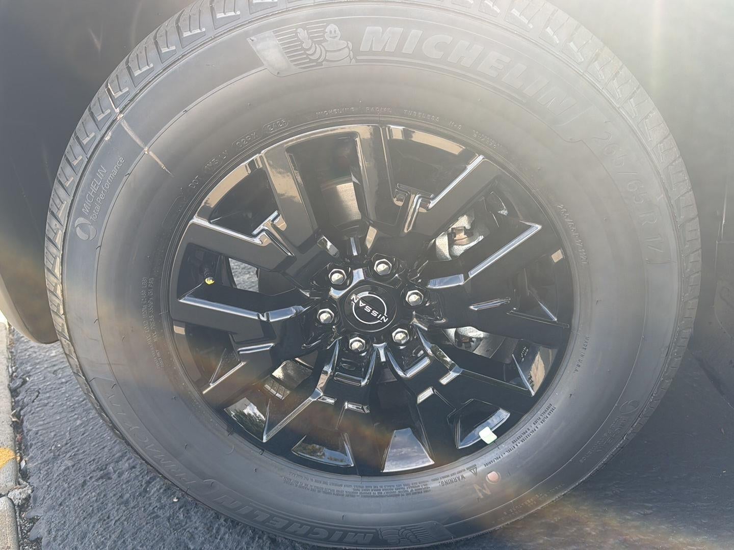 2027 Nissan Frontier Crew Cab SV