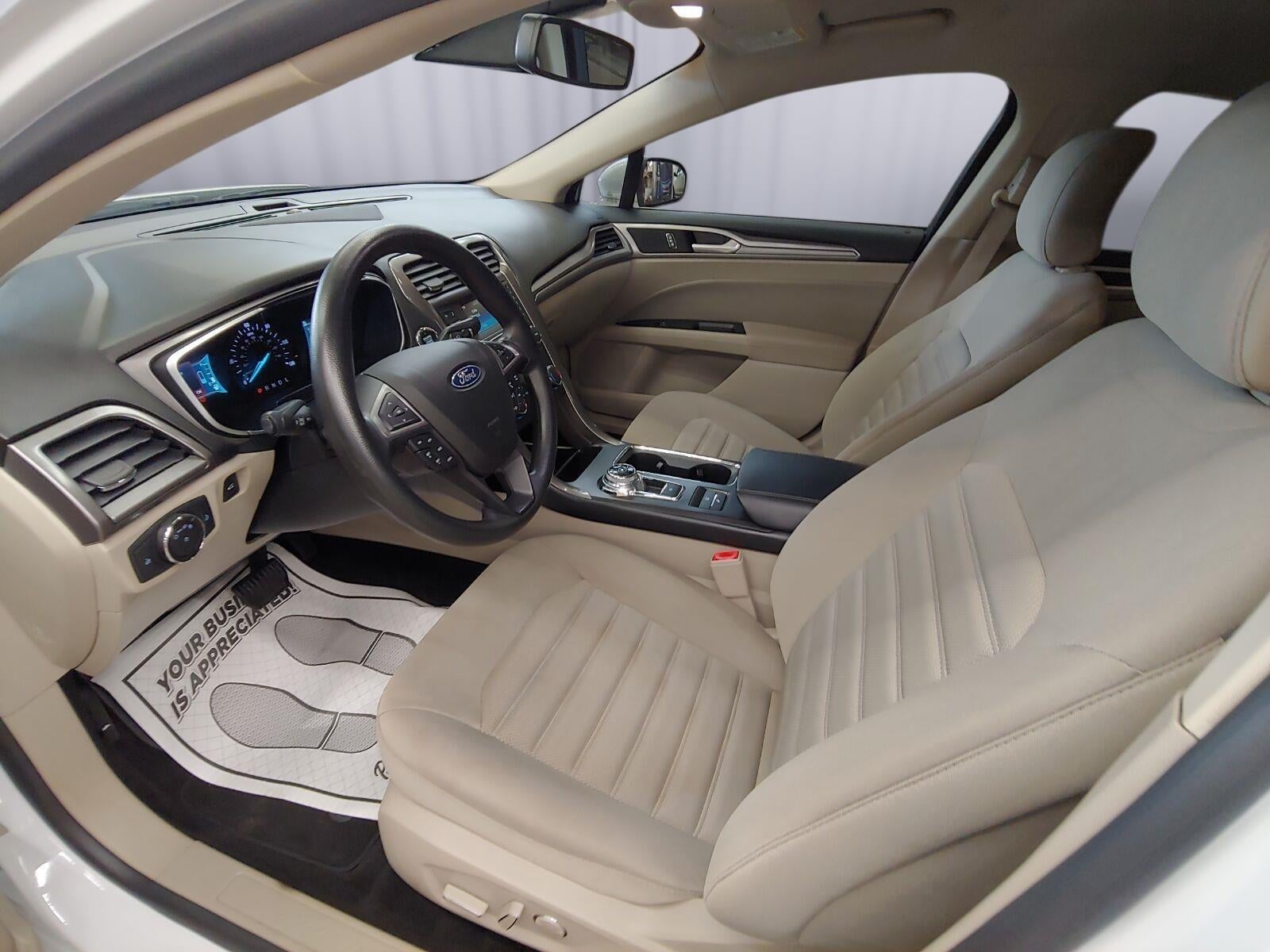 2018 Ford Fusion Hybrid SE