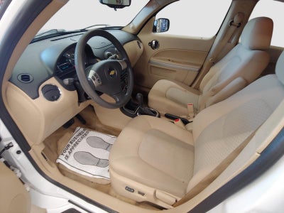 2010 Chevrolet HHR LS