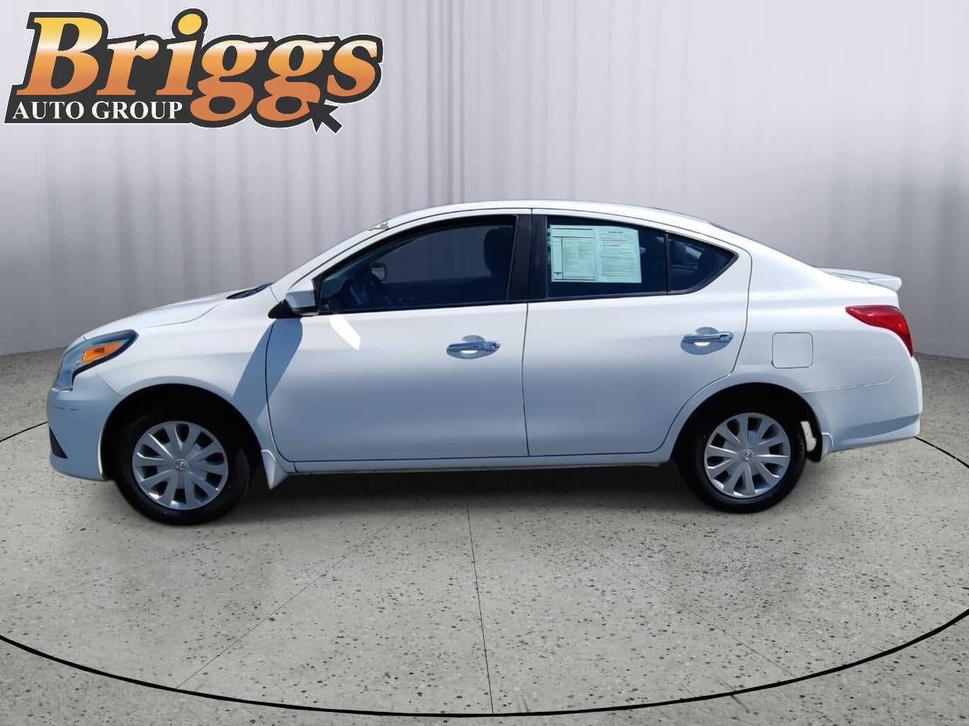 2018 Nissan Versa Sedan SV