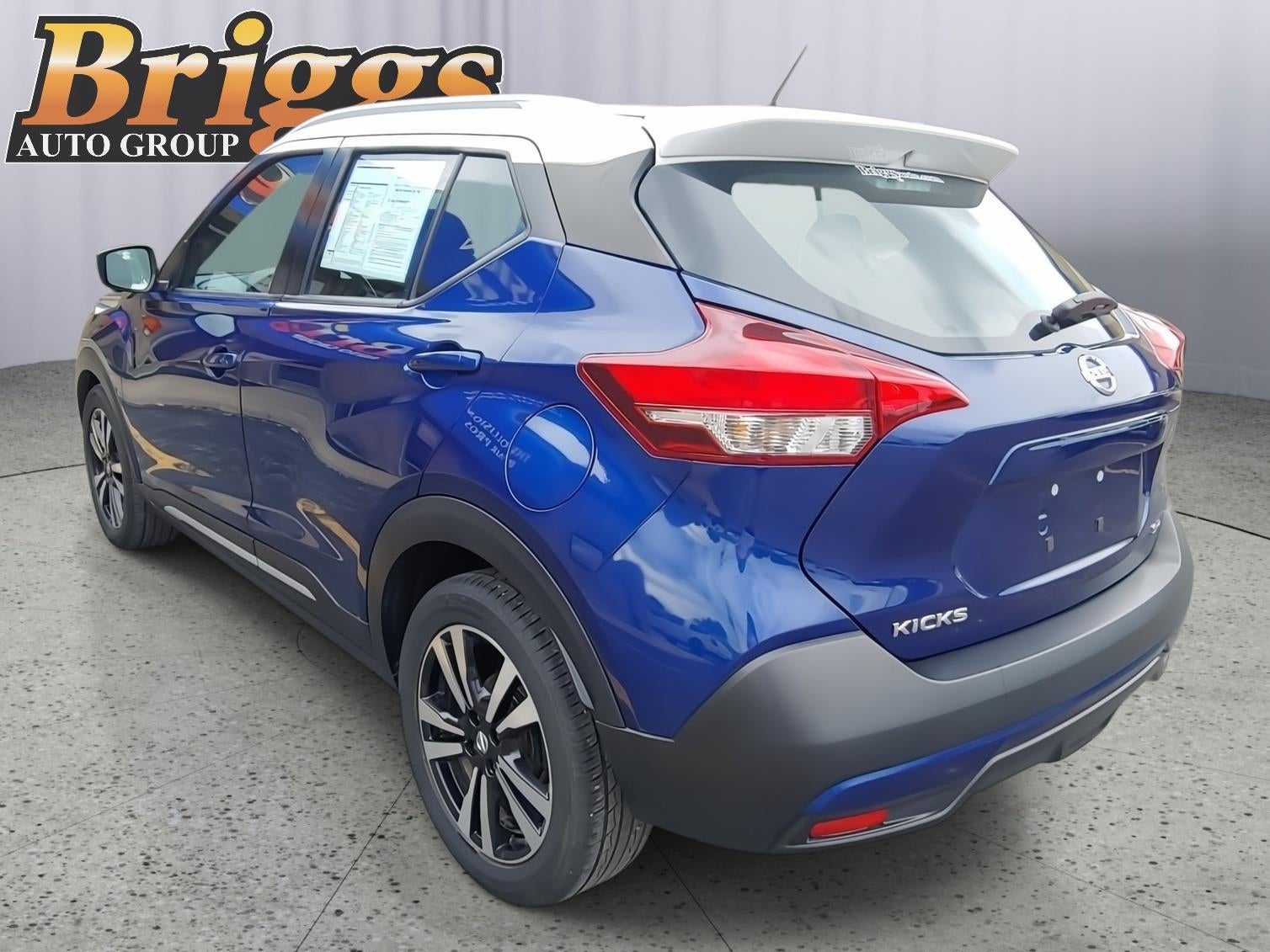 2019 Nissan Kicks SR