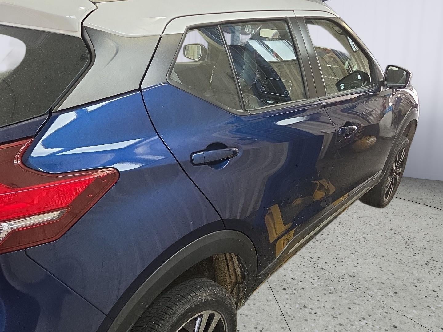 2019 Nissan Kicks SR