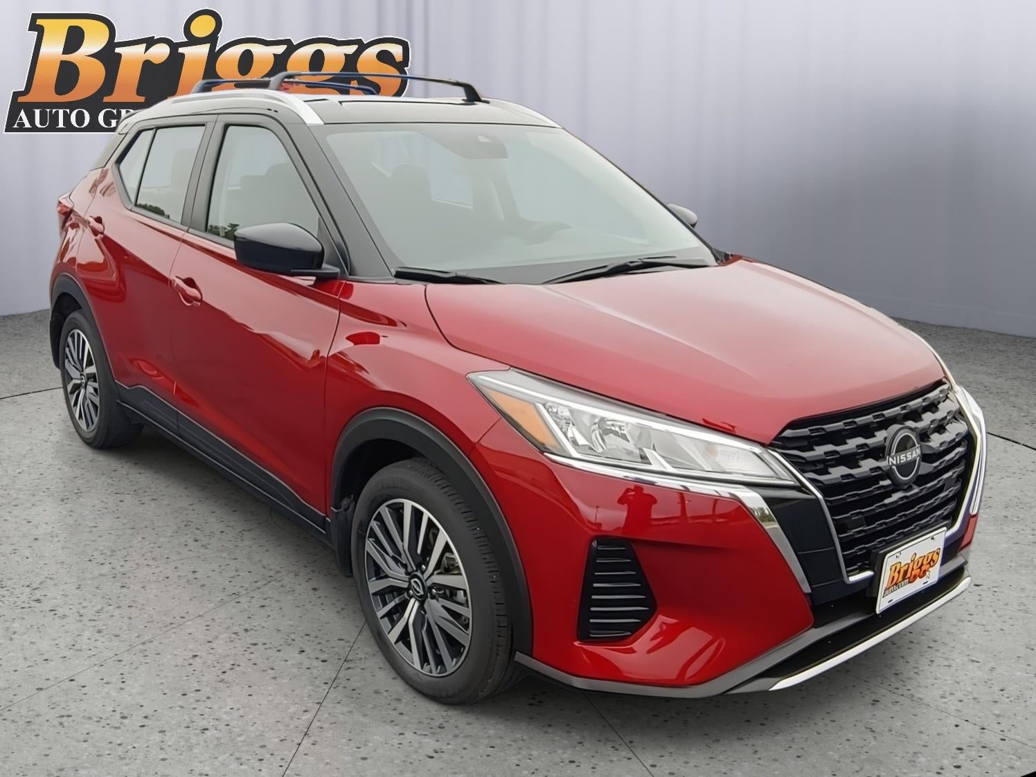 2022 Nissan Kicks SV