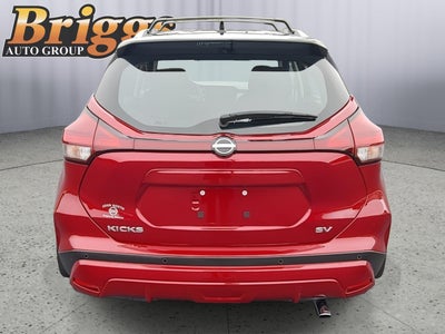 2022 Nissan Kicks SV