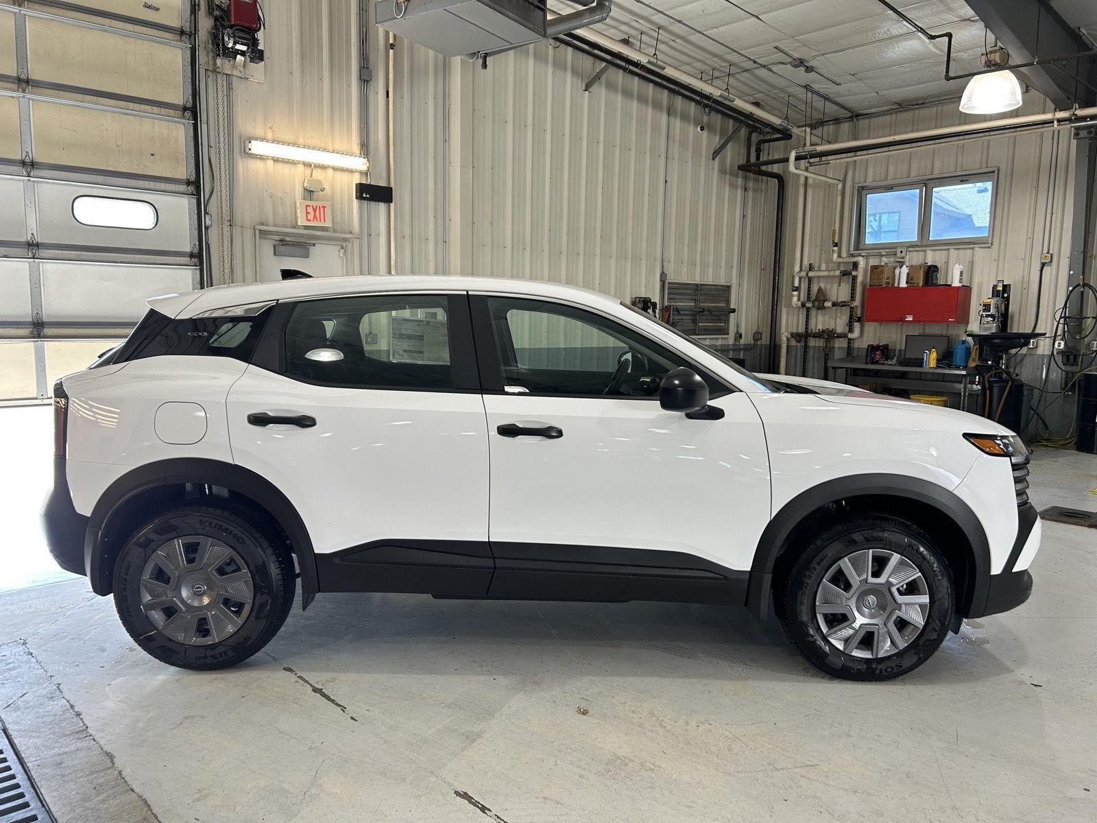 2026 Nissan Kicks S