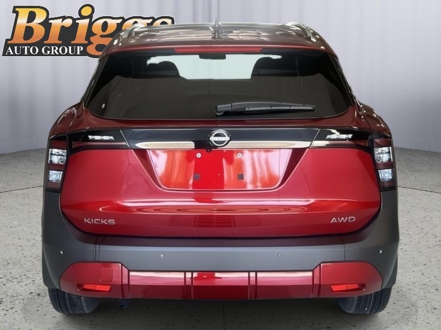 2026 Nissan Kicks SV
