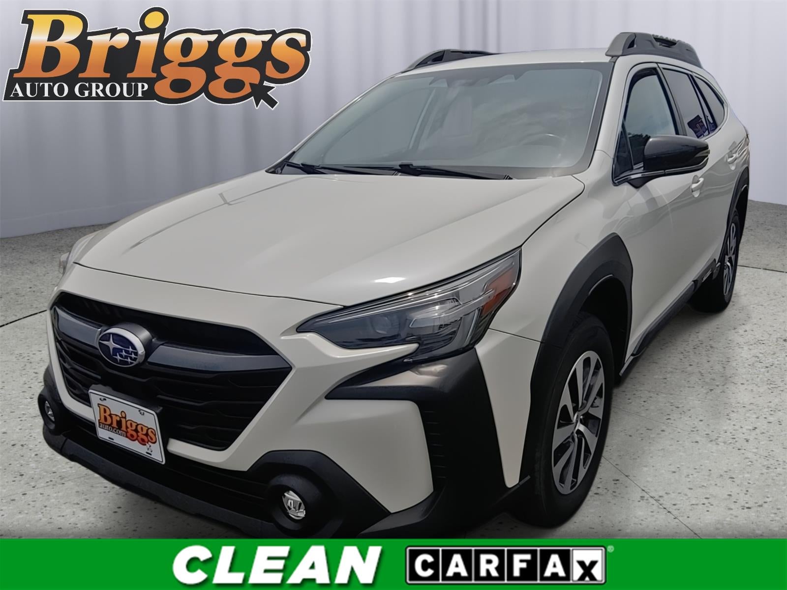 2024 Subaru Outback Premium's photo