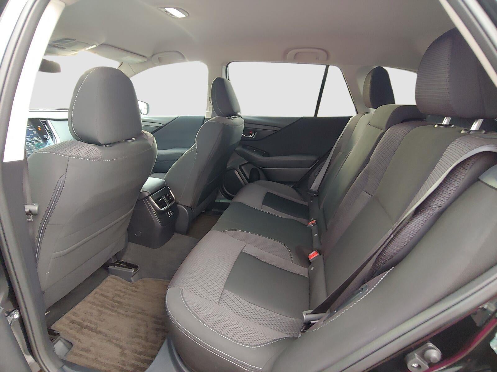 2024 Subaru Outback Premium - Photo 24
