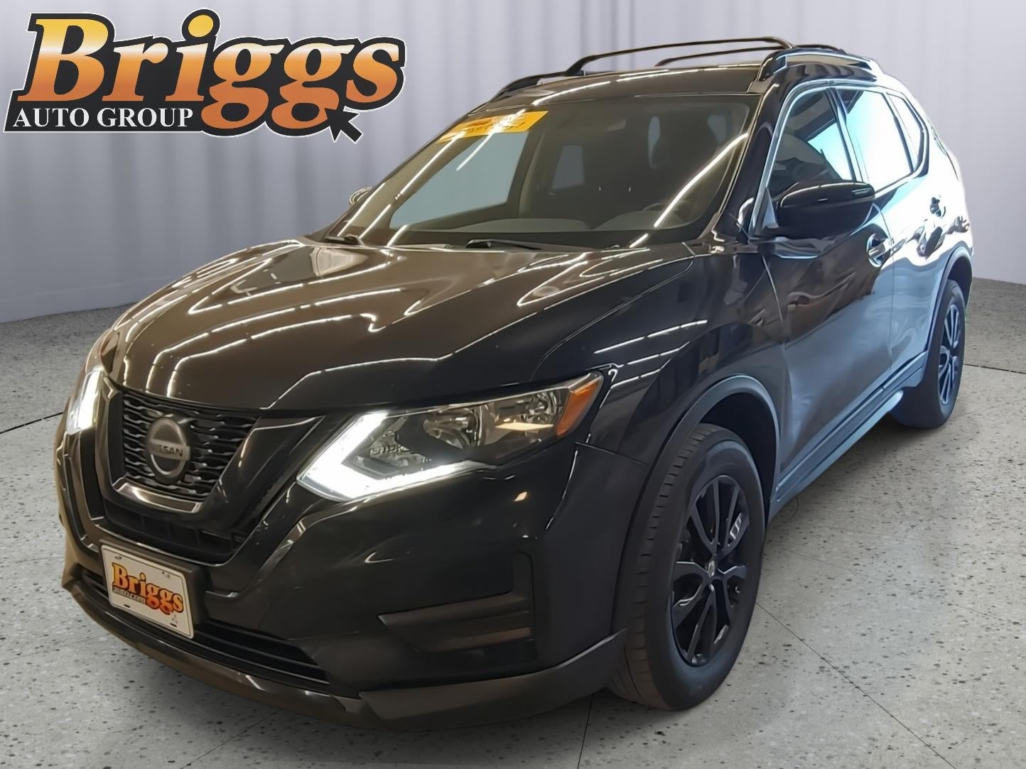 2018 Nissan Rogue SV AWD's photo