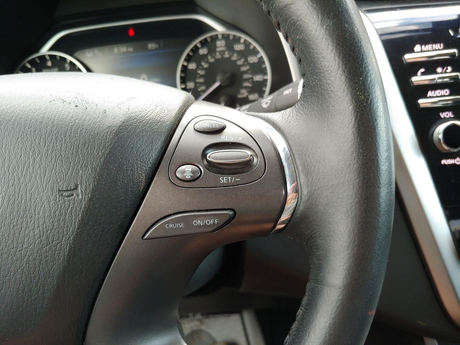 2023 Nissan Murano SV